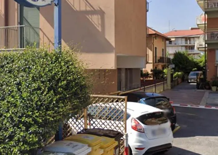 Apartment Italia 85