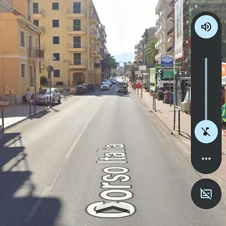 Apartment Italia 85 *